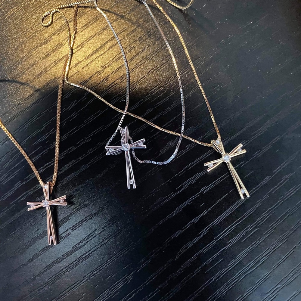 14K Yellow, White, Rose Gold Necklace w/ Diamonds